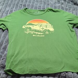 Columbia Green Adventure Graphic Tee